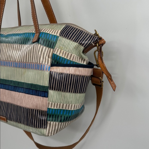 Fossil Vinyl Striped Large Tote Bag with Tan Leather Straps - Picture 5 of 12